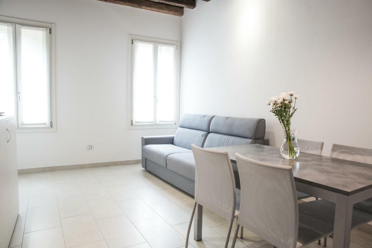 Venetian Mood Private Apartment *