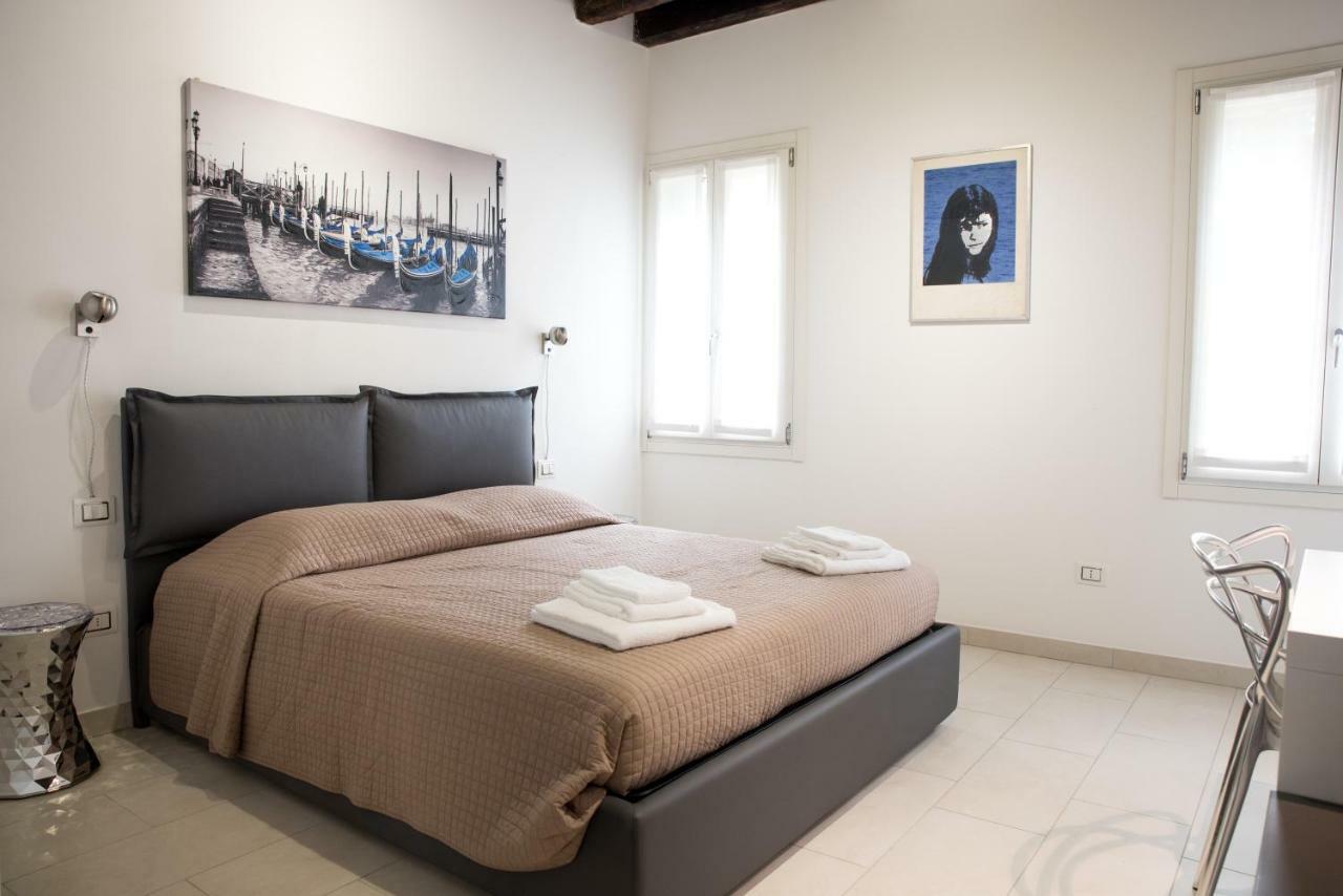 Venetian Mood Private Apartment *